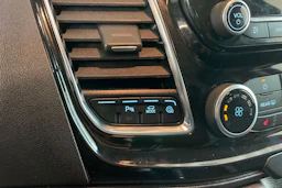 Punainen Ford Transit Custom 2020 kuva 23.