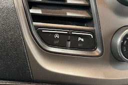 valkoinen Ford Transit Custom 2020 kuva 13.