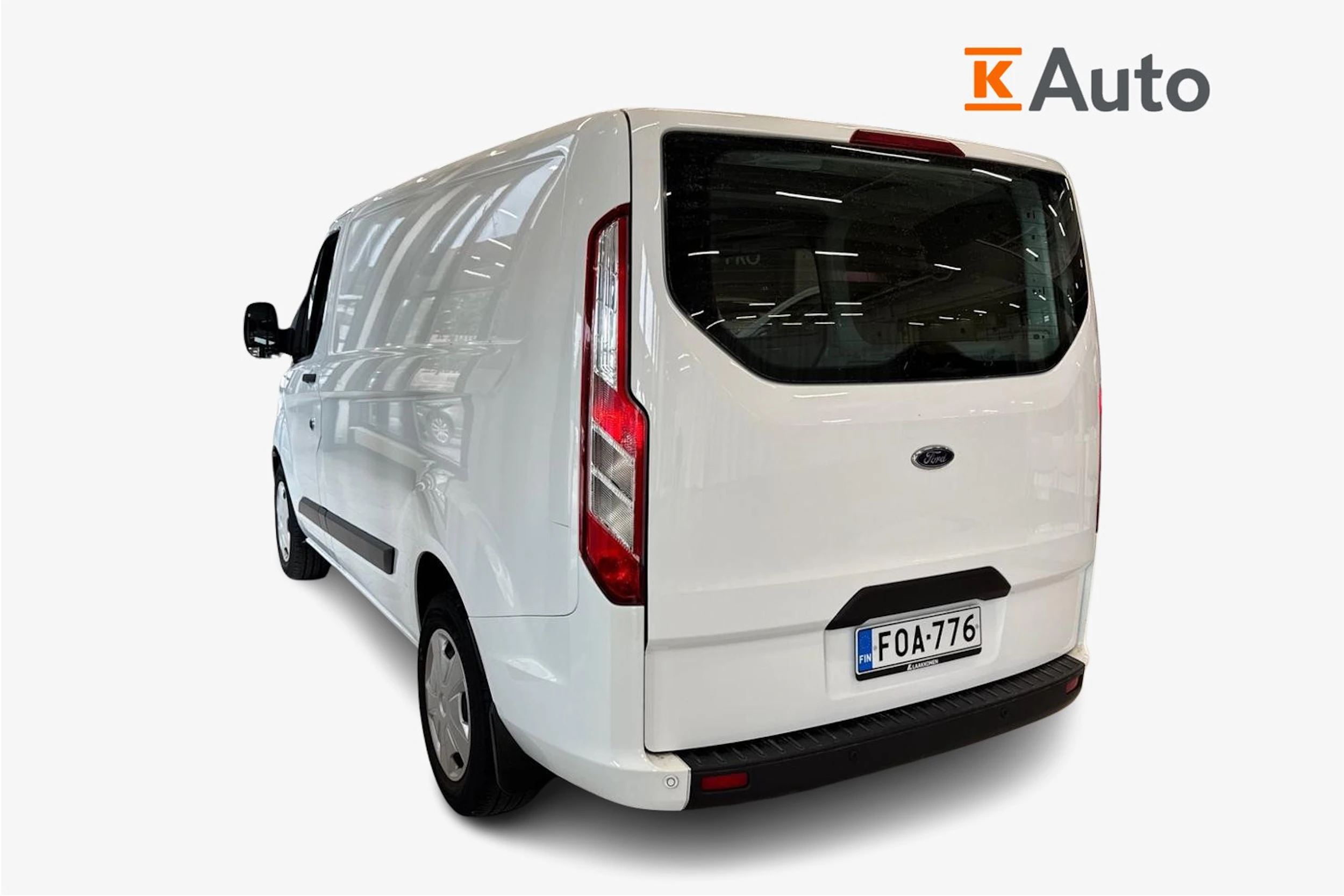 valkoinen Ford Transit Custom 2020 kuva 2.