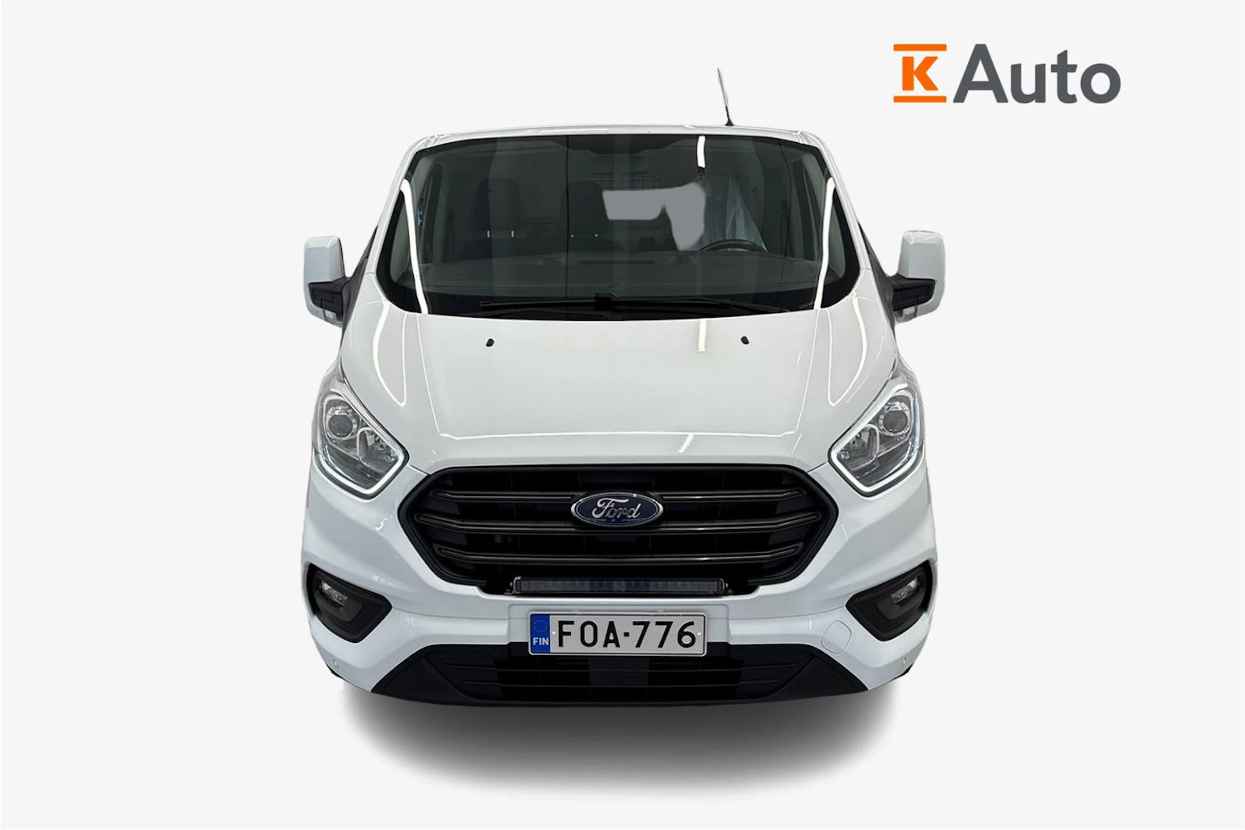 valkoinen Ford Transit Custom 2020 kuva 4.