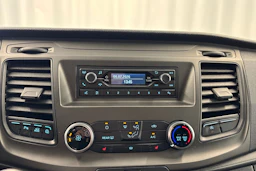 valkoinen Ford Transit Custom 2020 kuva 10.