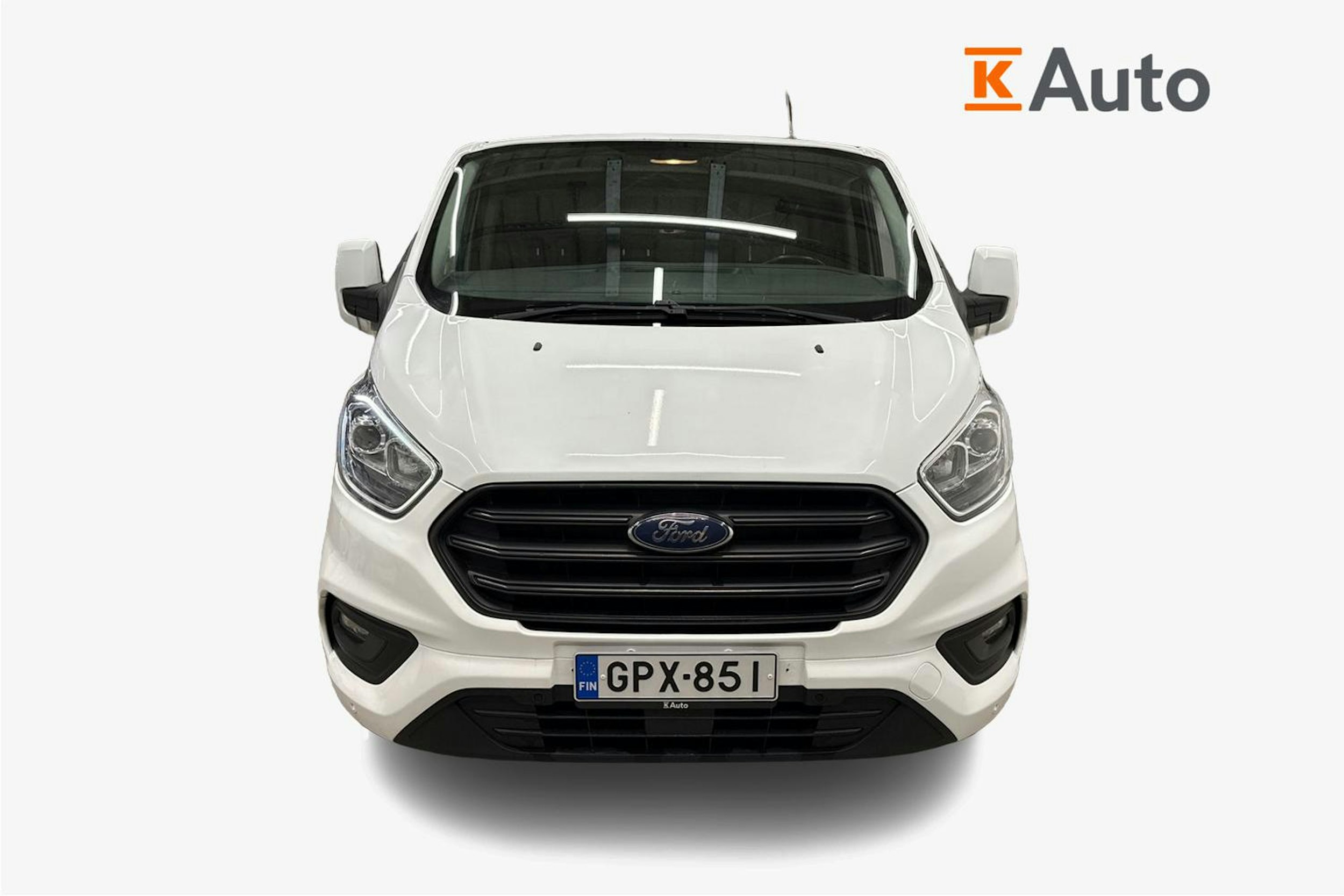 Valkoinen Ford Transit Custom 2020 kuva 5.