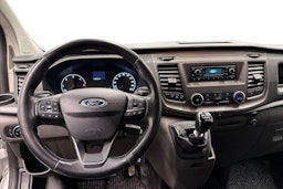Valkoinen Ford Transit Custom 2020 kuva 9.
