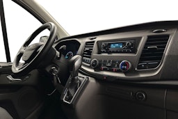 valkoinen Ford Transit Custom 2020 kuva 7.