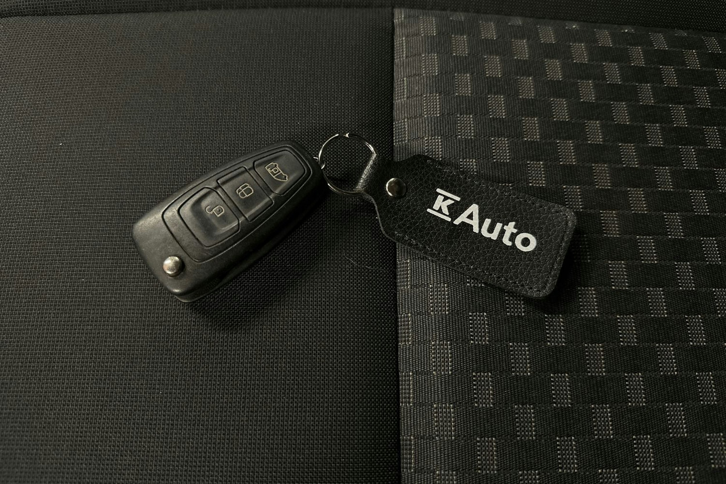 musta Ford Transit Custom 2020 kuva 20.
