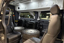 Musta Ford Transit Custom 2020 kuva 4.