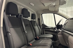 valkoinen Ford Transit Custom 2020 kuva 15.