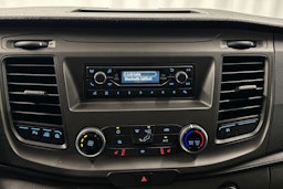 valkoinen Ford Transit Custom 2020 kuva 23.