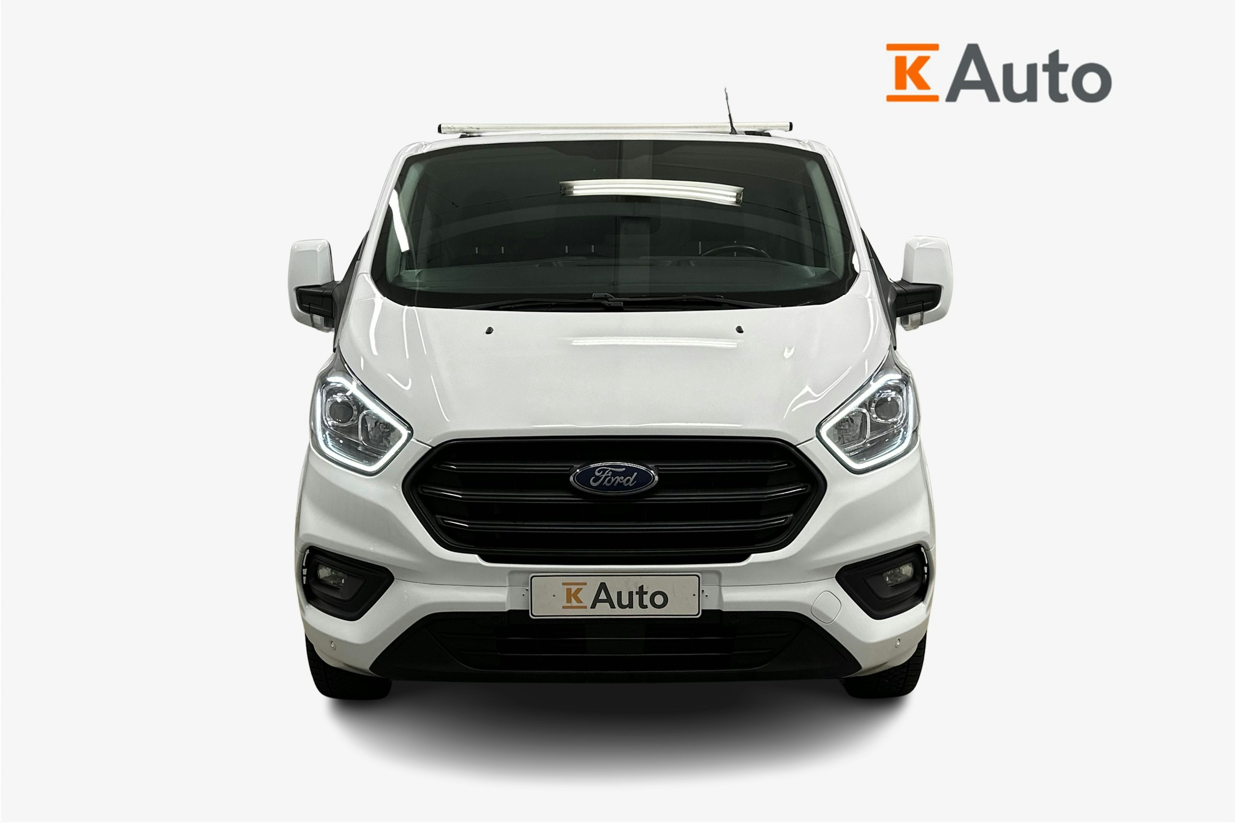 valkoinen Ford Transit Custom 2020 kuva 4.