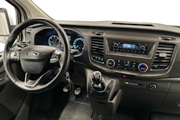 valkoinen Ford Transit Custom 2020 kuva 7.