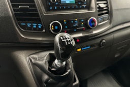 valkoinen Ford Transit Custom 2020 kuva 20.