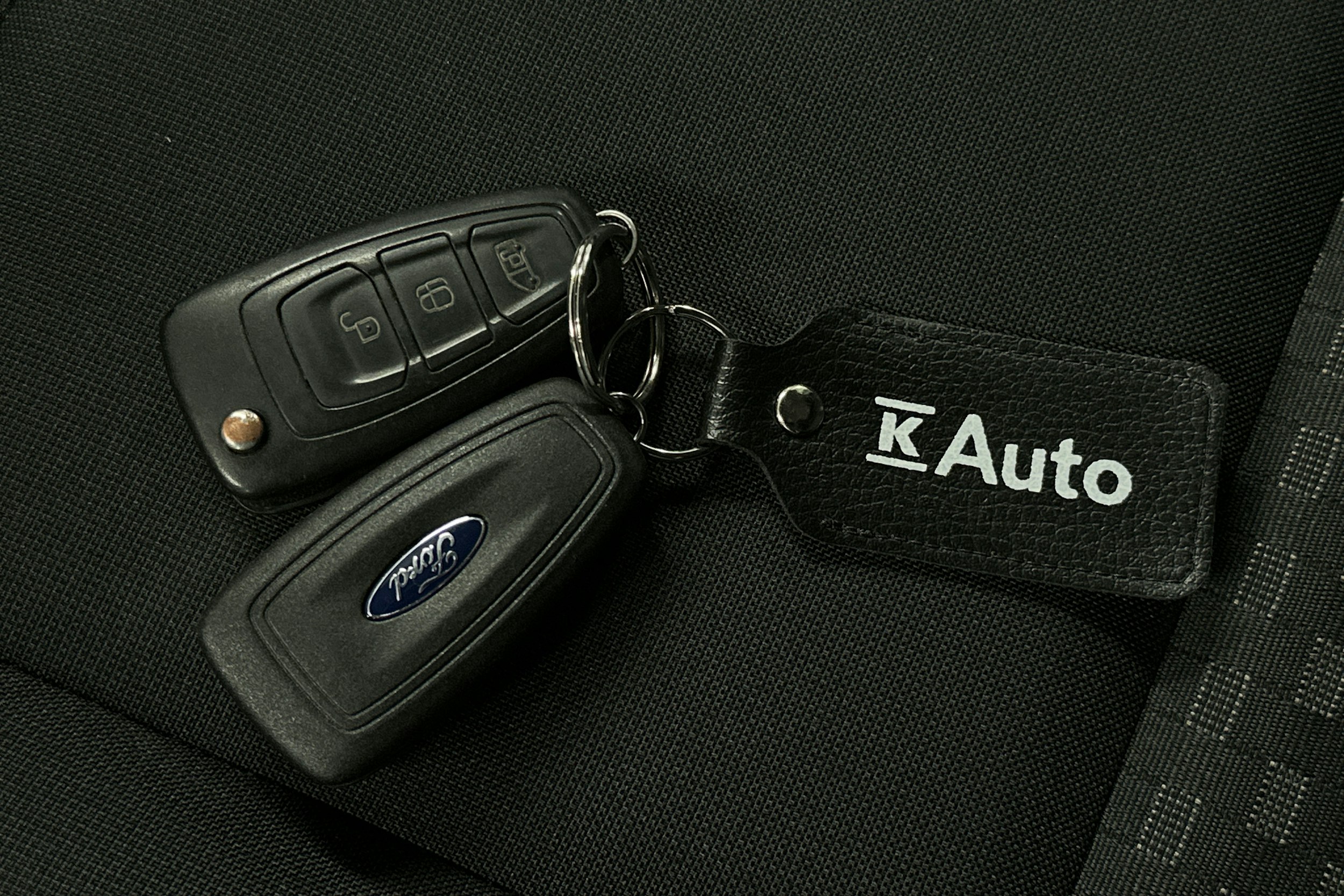 valkoinen Ford Transit Custom 2020 kuva 21.