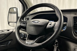 valkoinen Ford Transit Custom 2020 kuva 13.