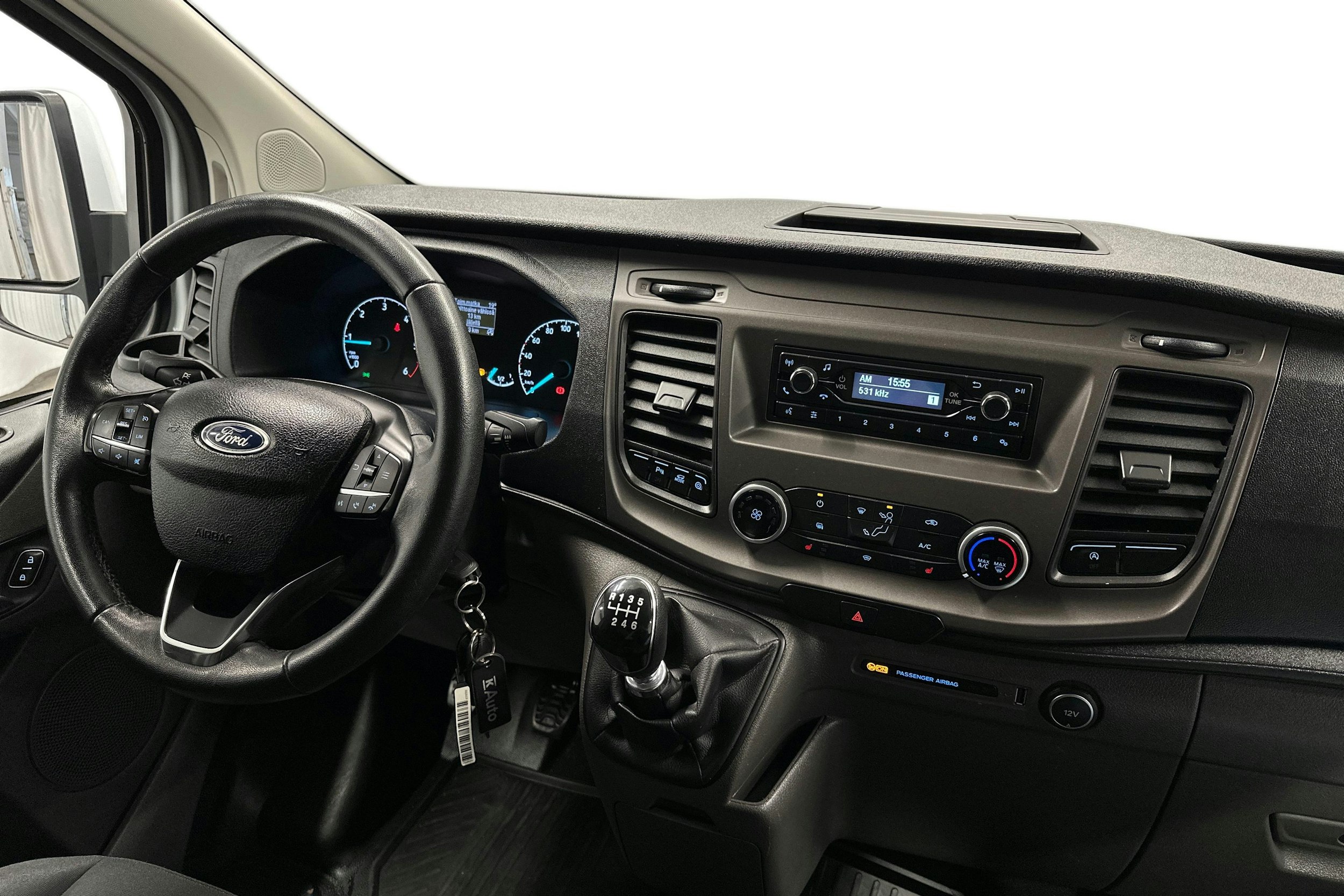 valkoinen Ford Transit Custom 2020 kuva 7.