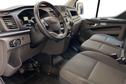 valkoinen Ford Transit Custom 2020 kuva 7.