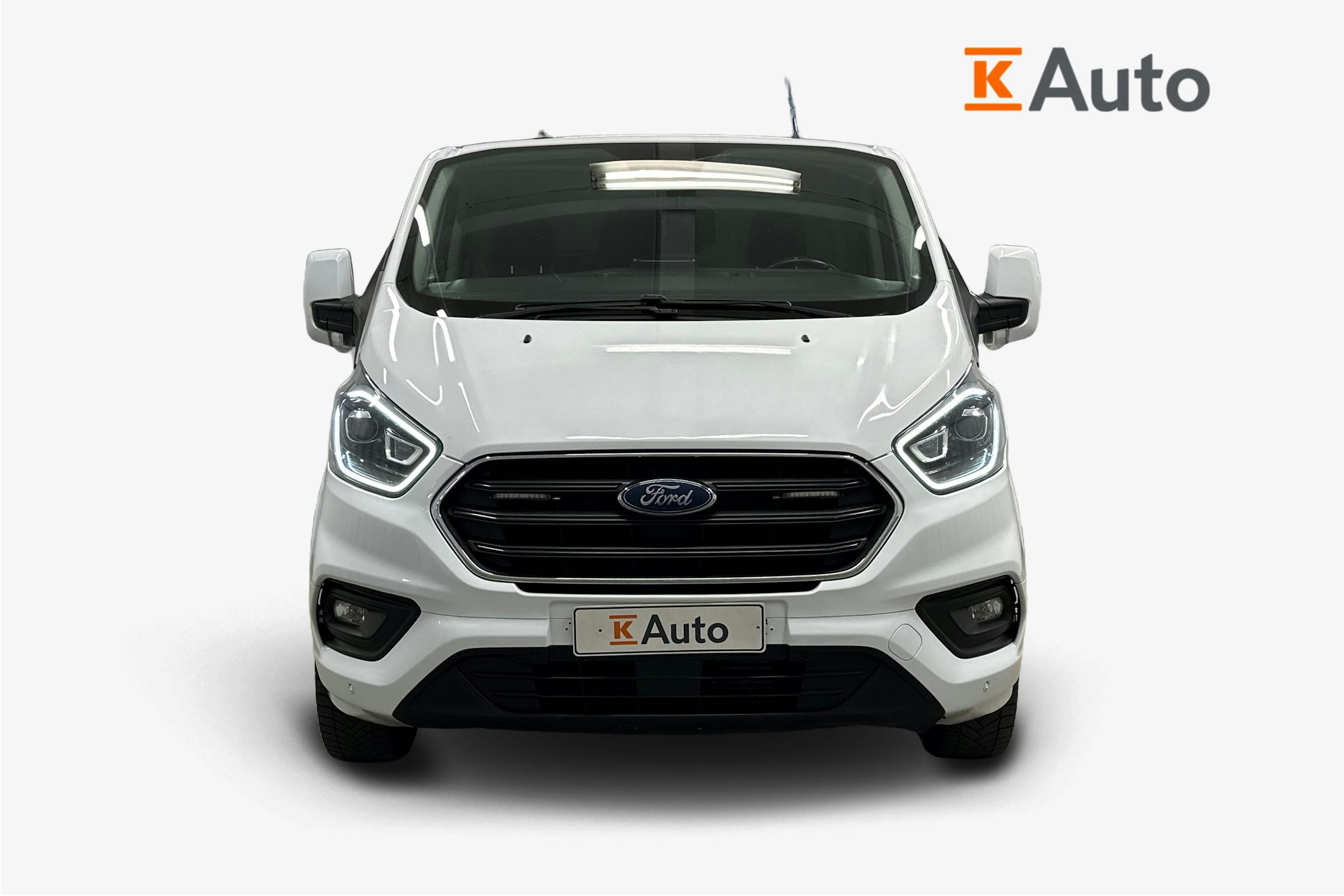 valkoinen Ford Transit Custom 2020 kuva 4.