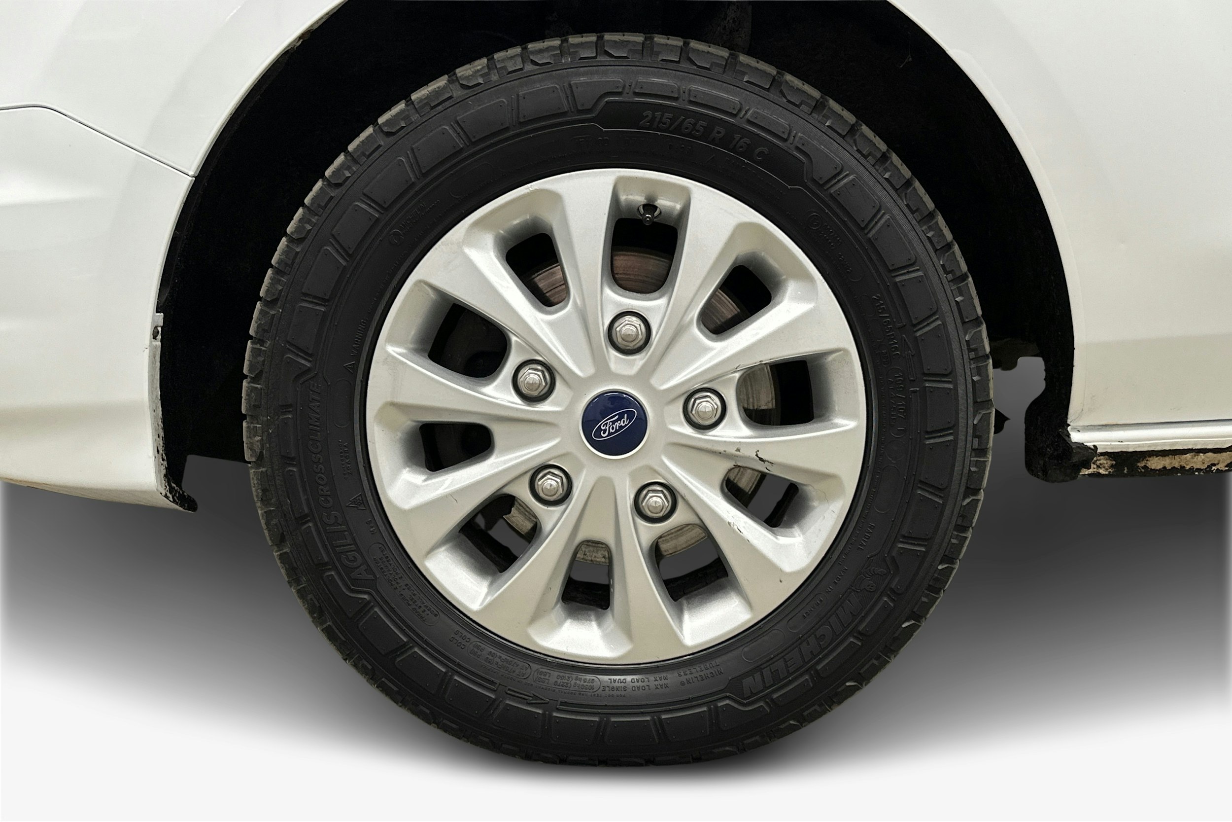 valkoinen Ford Transit Custom 2020 kuva 8.