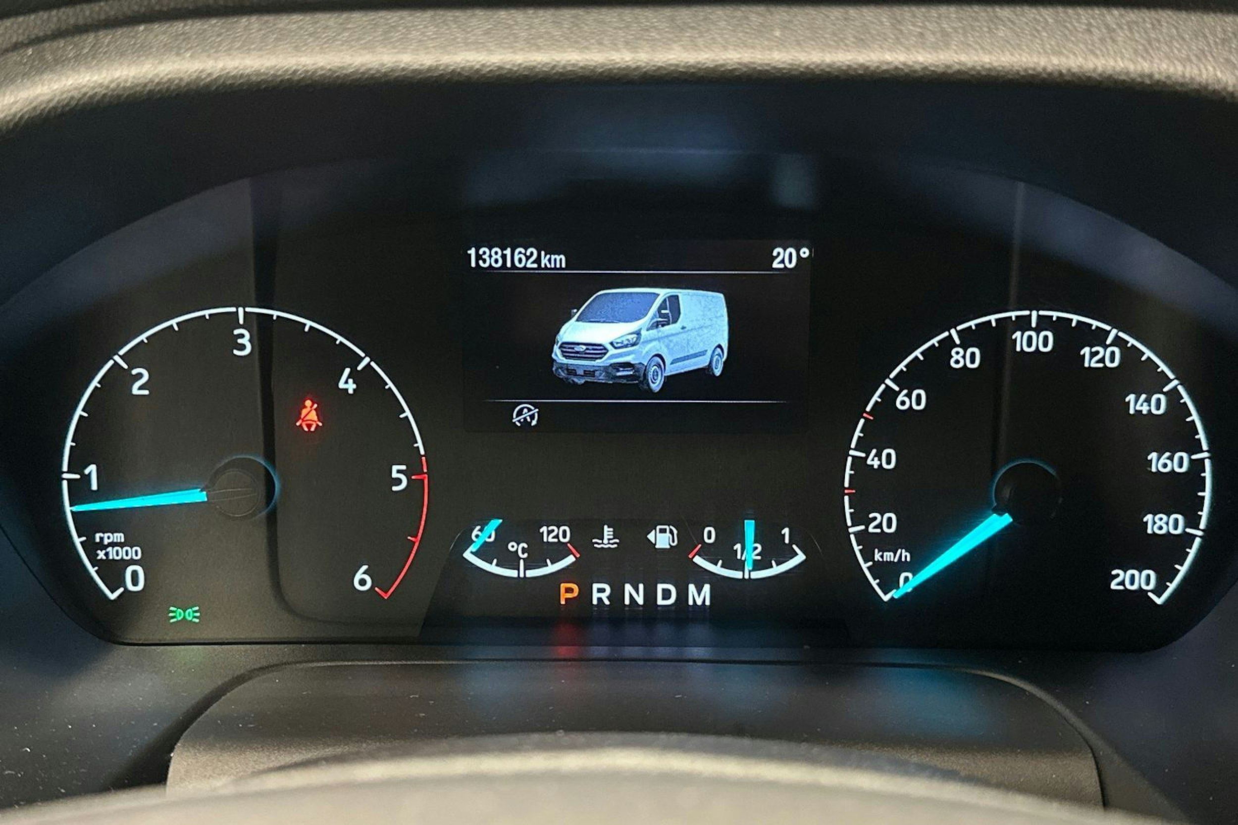 valkoinen Ford Transit Custom 2020 kuva 18.