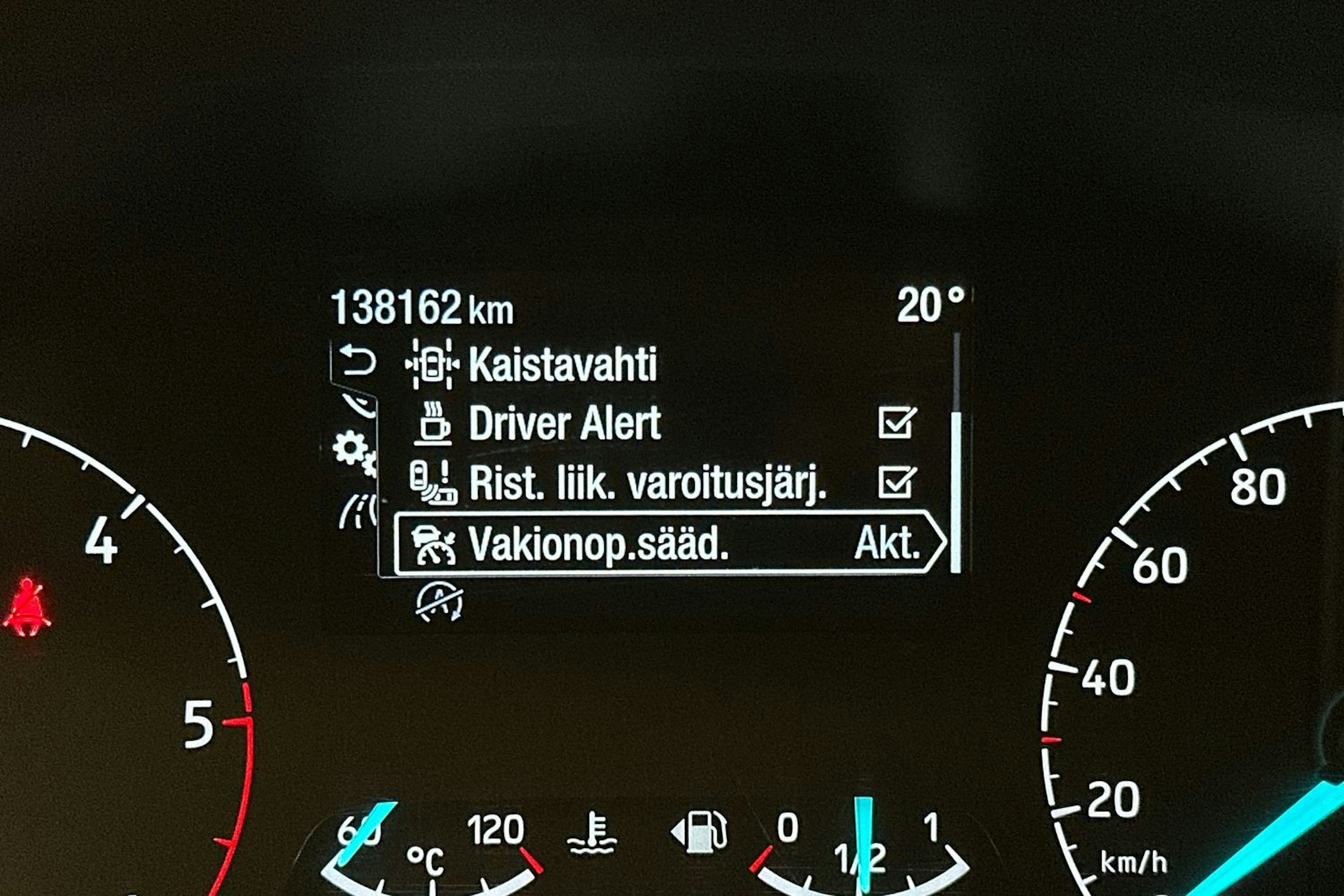 valkoinen Ford Transit Custom 2020 kuva 20.