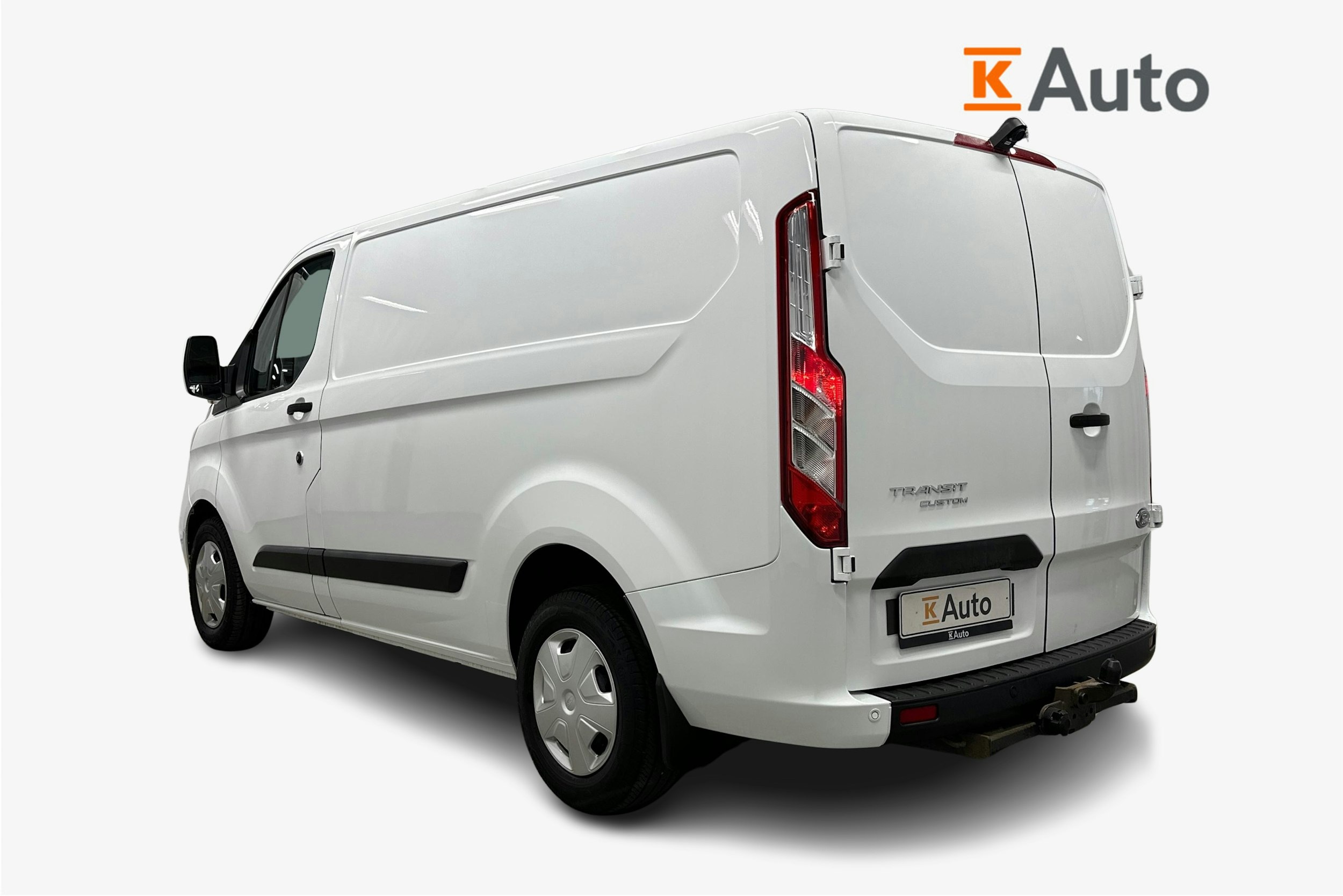 valkoinen Ford Transit Custom 2020 kuva 2.