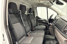 valkoinen Ford Transit Custom 2020 kuva 14.