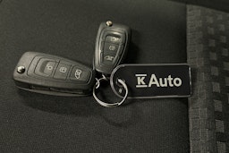valkoinen Ford Transit Custom 2020 kuva 23.