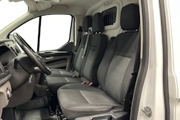 valkoinen Ford Transit Custom 2020 kuva 8.