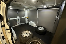 valkoinen Ford Transit Custom 2020 kuva 22.