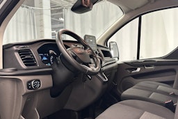 valkoinen Ford Transit Custom 2020 kuva 9.