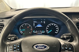 valkoinen Ford Transit Custom 2020 kuva 10.
