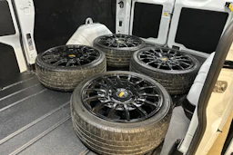 valkoinen Ford Transit Custom 2020 kuva 5.