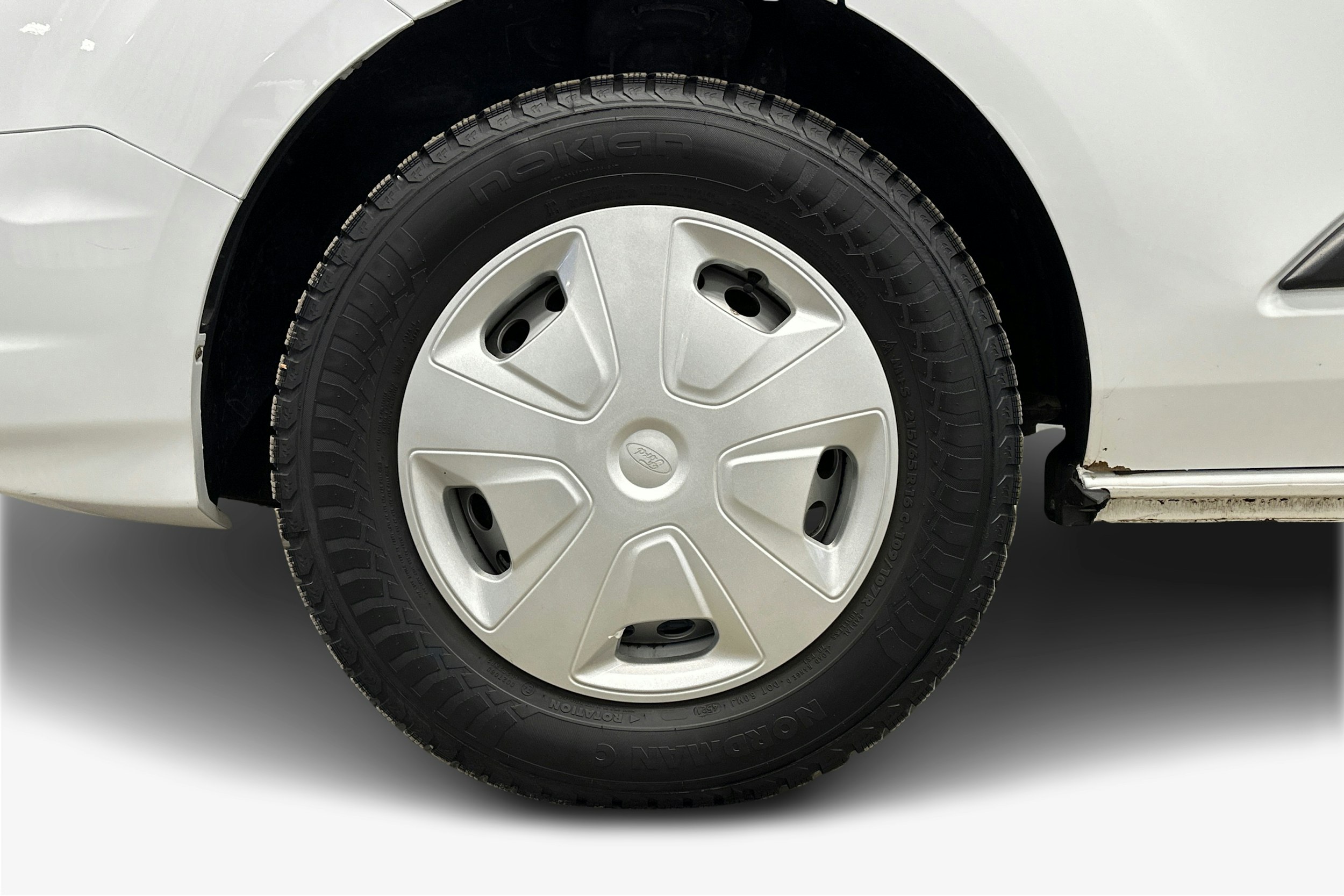 valkoinen Ford Transit Custom 2020 kuva 11.