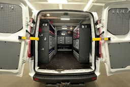 valkoinen Ford Transit Custom 2020 kuva 17.