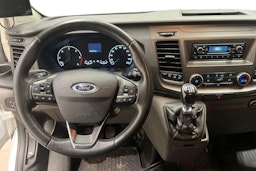 Valkoinen Ford Transit Custom 2020 kuva 7.
