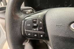 Valkoinen Ford Transit Custom 2020 kuva 9.