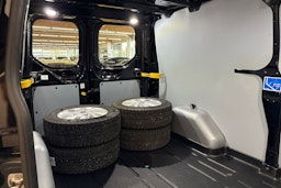 musta Ford Transit Custom 2020 kuva 28.