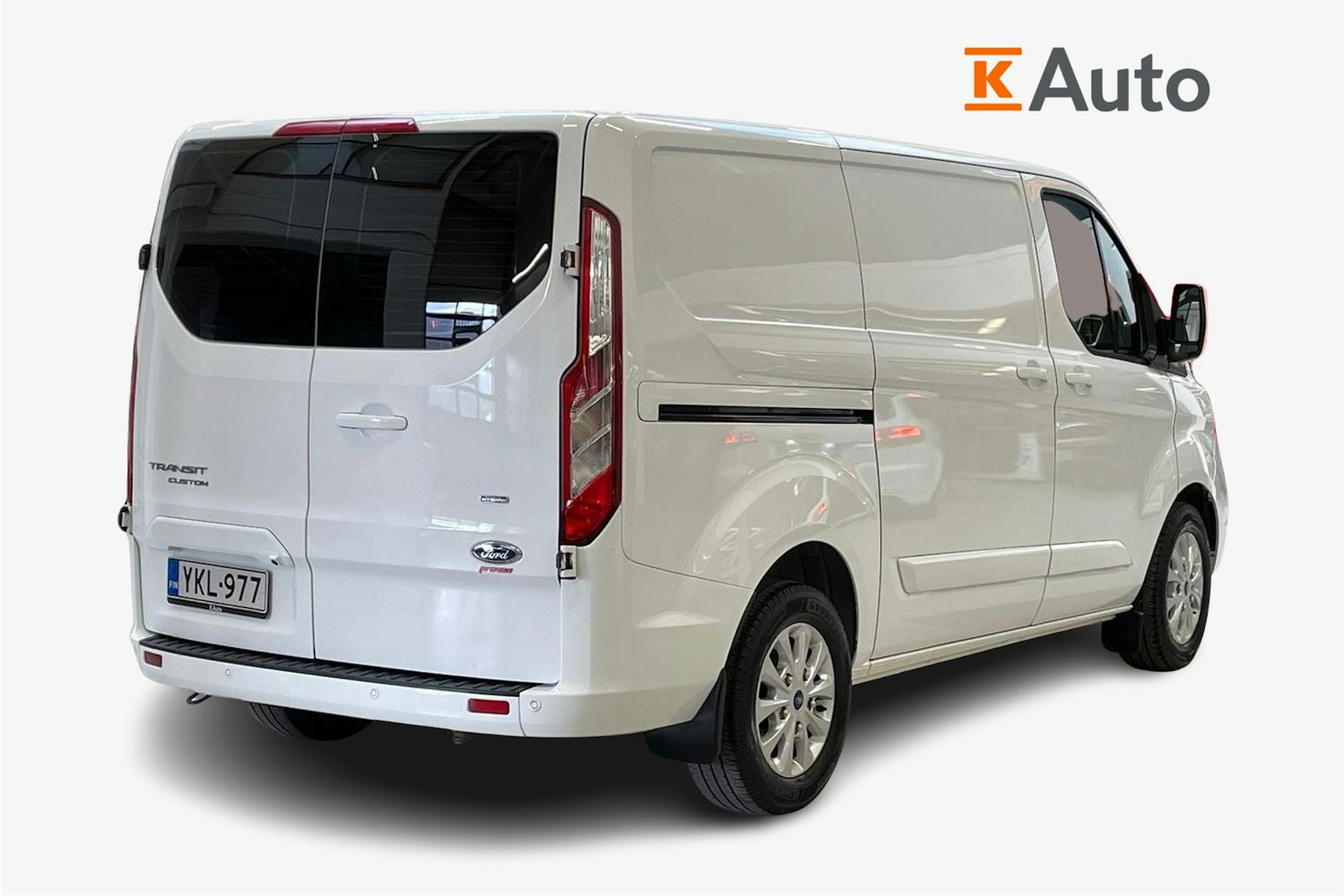 valkoinen Ford Transit Custom 2020 kuva 2.
