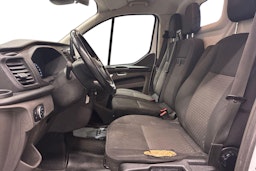 Valkoinen Ford Transit Custom 2020 kuva 6.