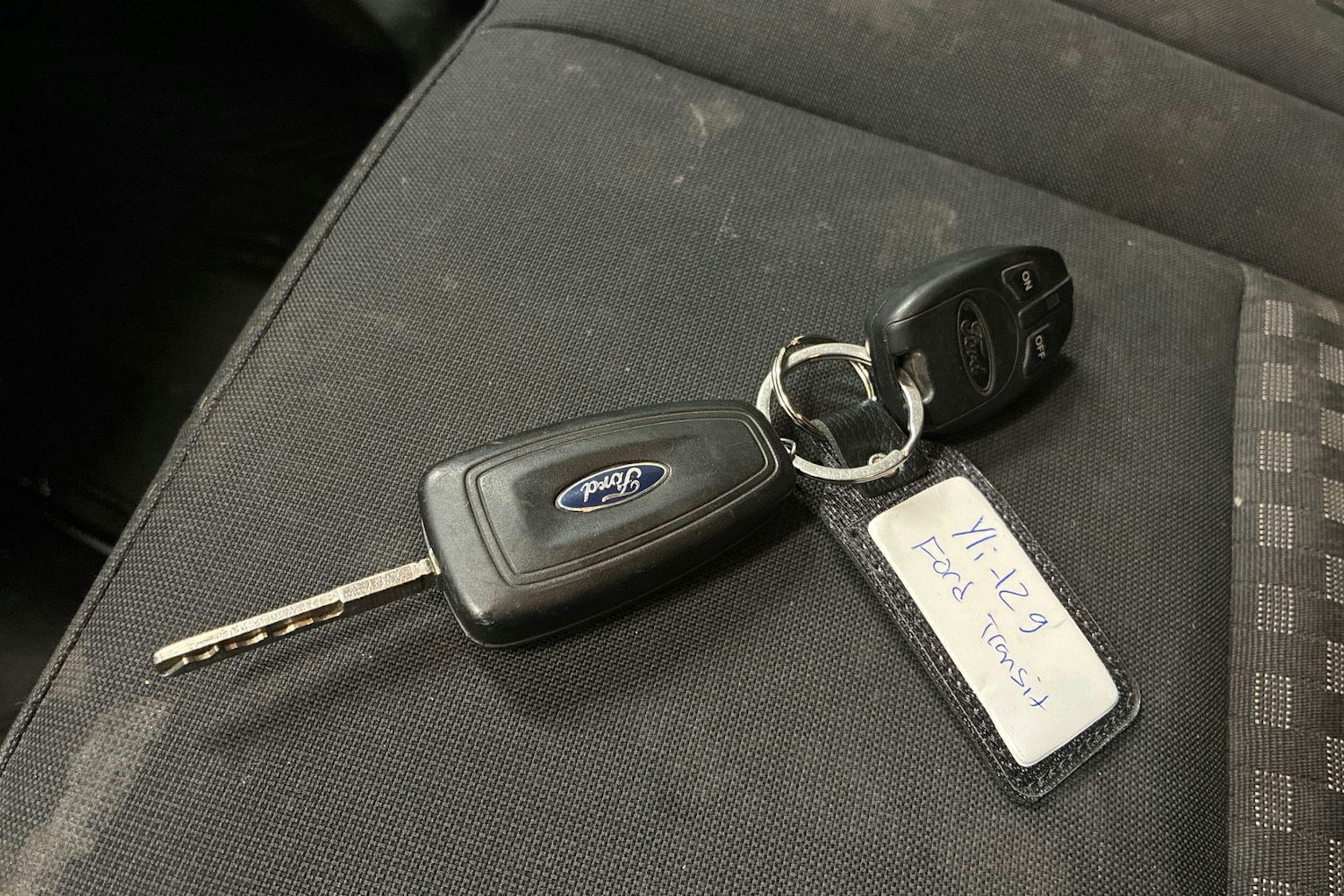 Valkoinen Ford Transit Custom 2020 kuva 18.