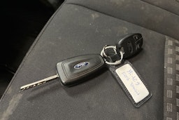 Valkoinen Ford Transit Custom 2020 kuva 18.