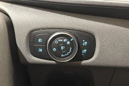 musta Ford Transit Custom 2020 kuva 16.