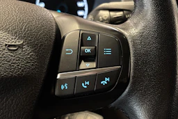 valkoinen Ford Transit Custom 2020 kuva 17.