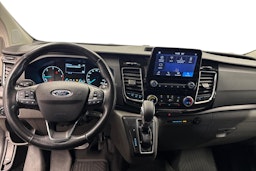 oranssi Ford Transit Custom 2021 kuva 7.