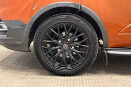 oranssi Ford Transit Custom 2021 kuva 25.