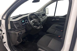 valkoinen Ford Transit Custom 2021 kuva 6.