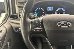 valkoinen Ford Transit Custom 2021 kuva 12.