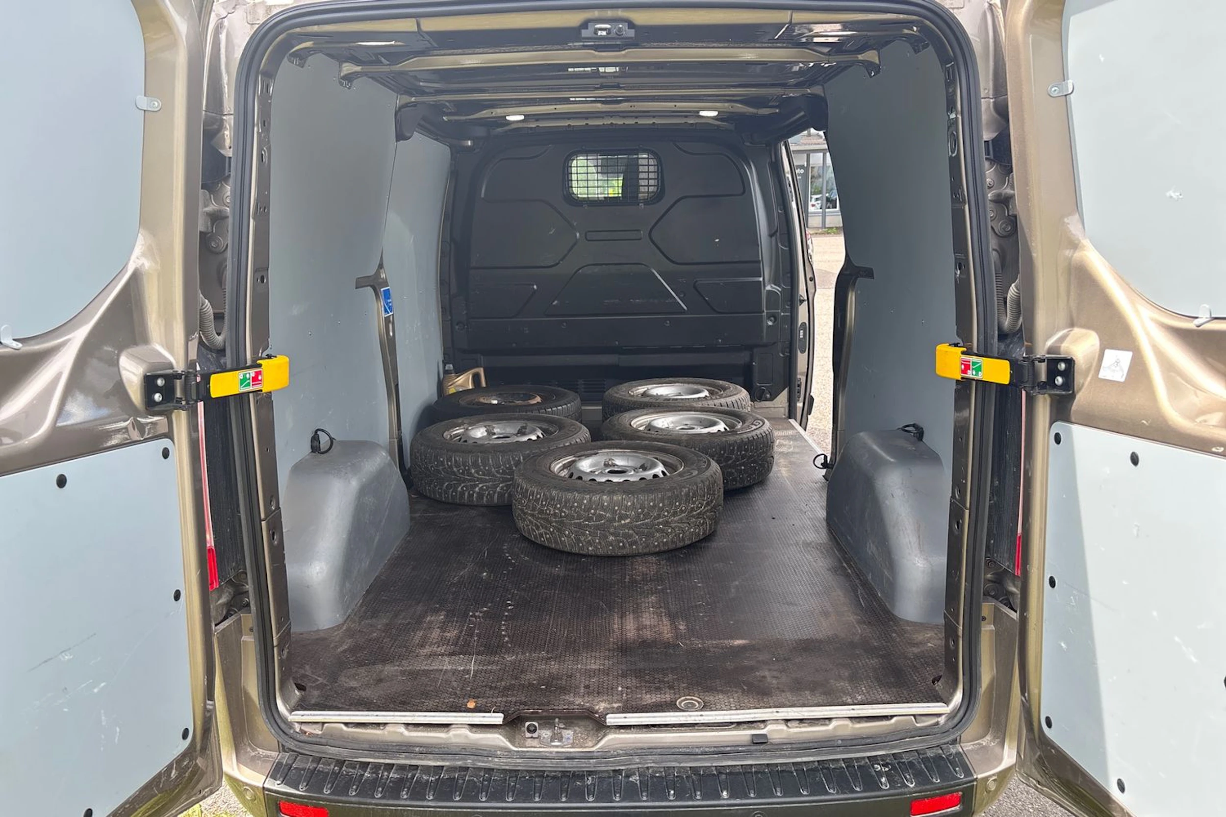 met. harmaa Ford Transit Custom 2021 kuva 5.