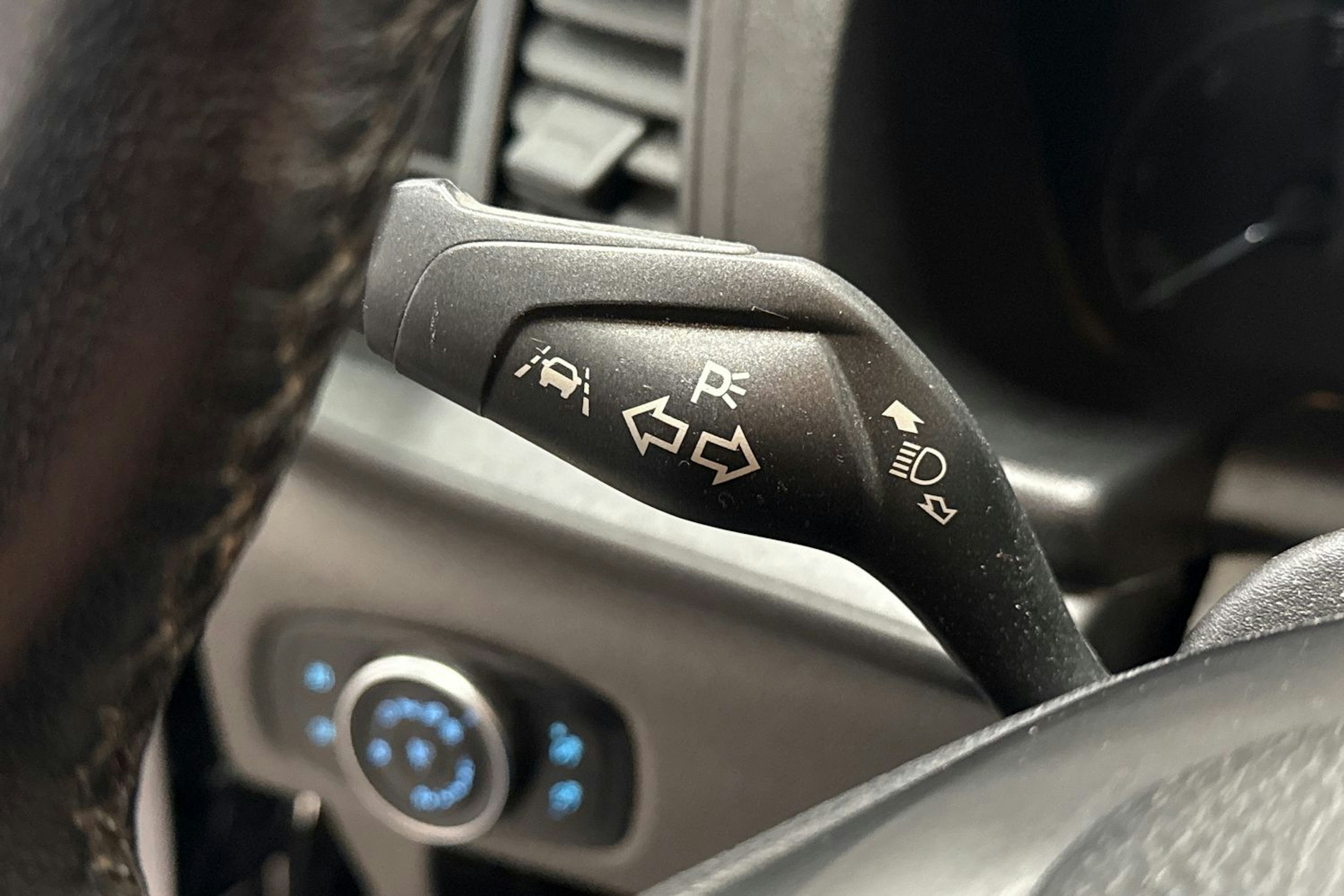 musta Ford Transit Custom 2021 kuva 18.