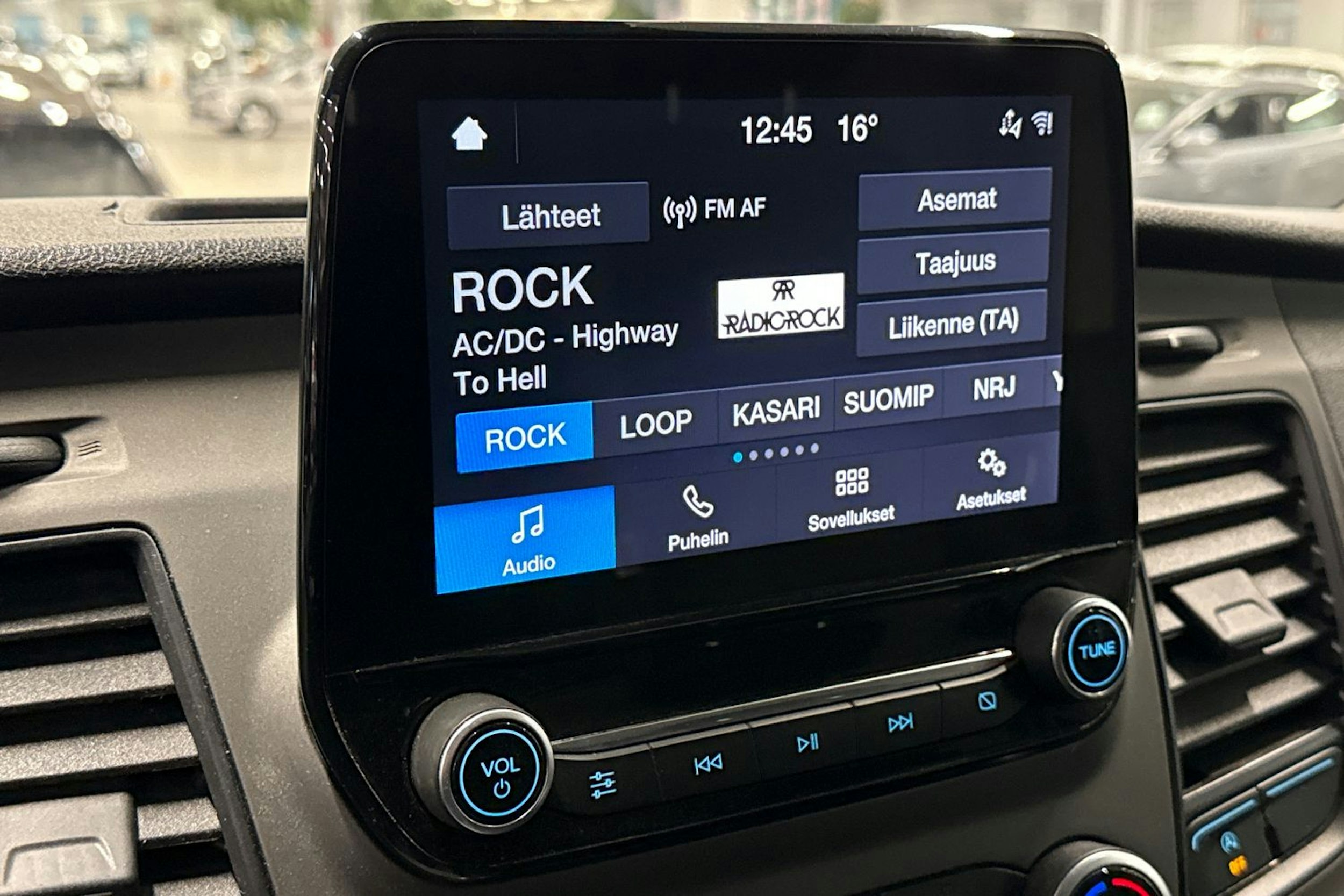 musta Ford Transit Custom 2021 kuva 22.