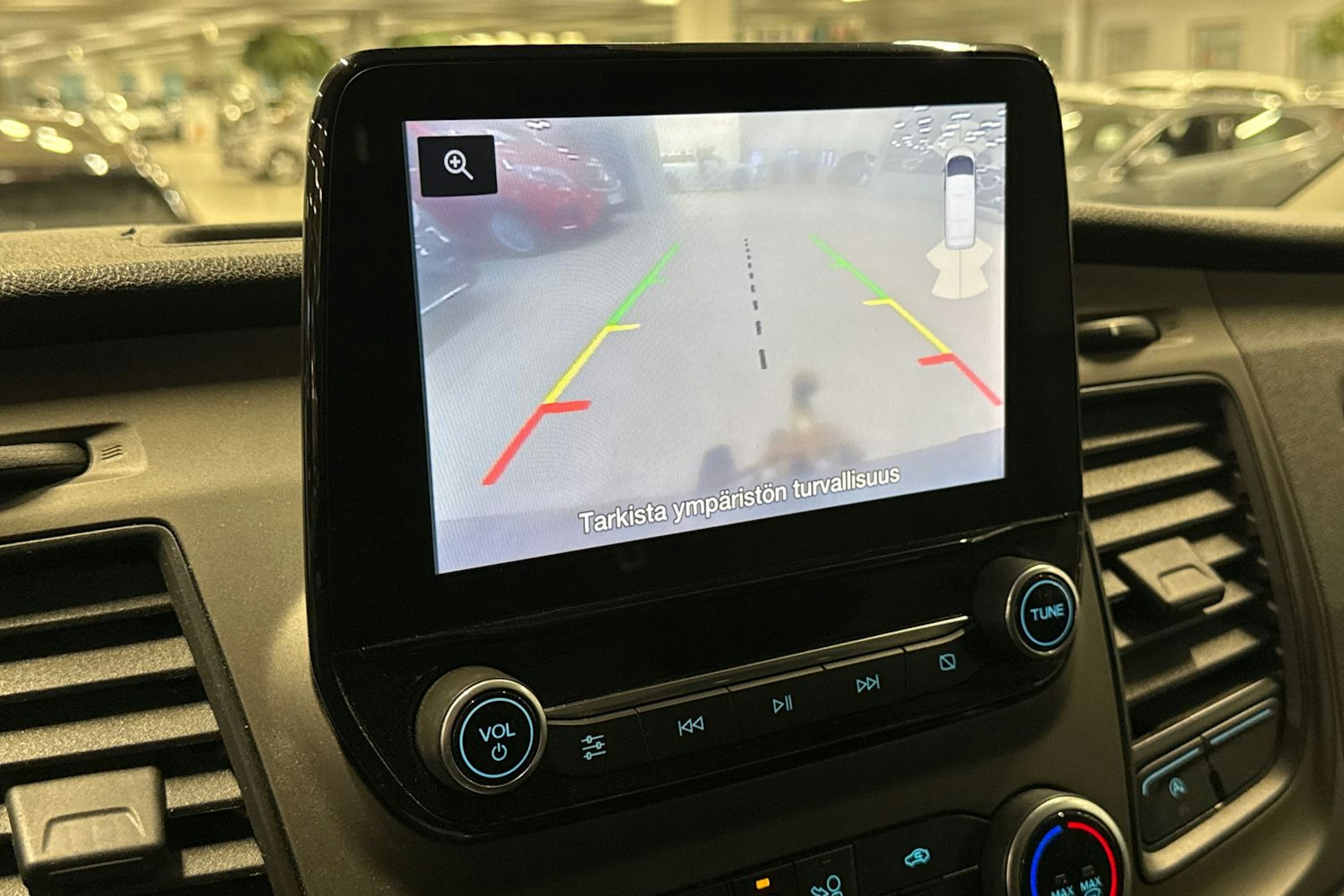 musta Ford Transit Custom 2021 kuva 23.